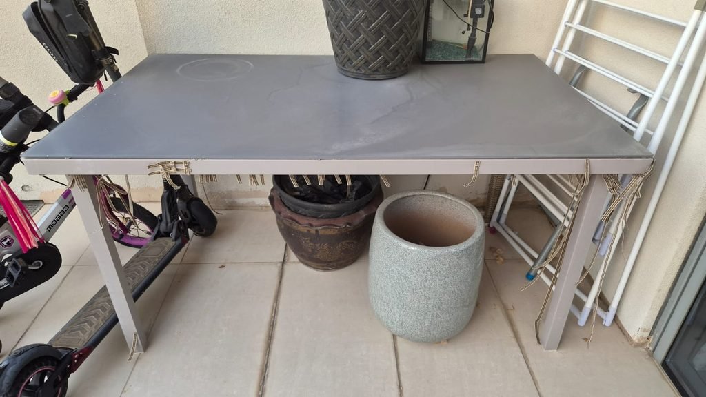 Outdoor Table and Planters Removal in Abu Dhabi